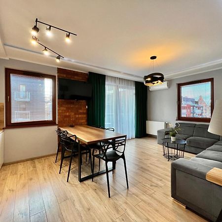 Stylish Apartment Oldtown Riverview Balcony غدانسك المظهر الخارجي الصورة