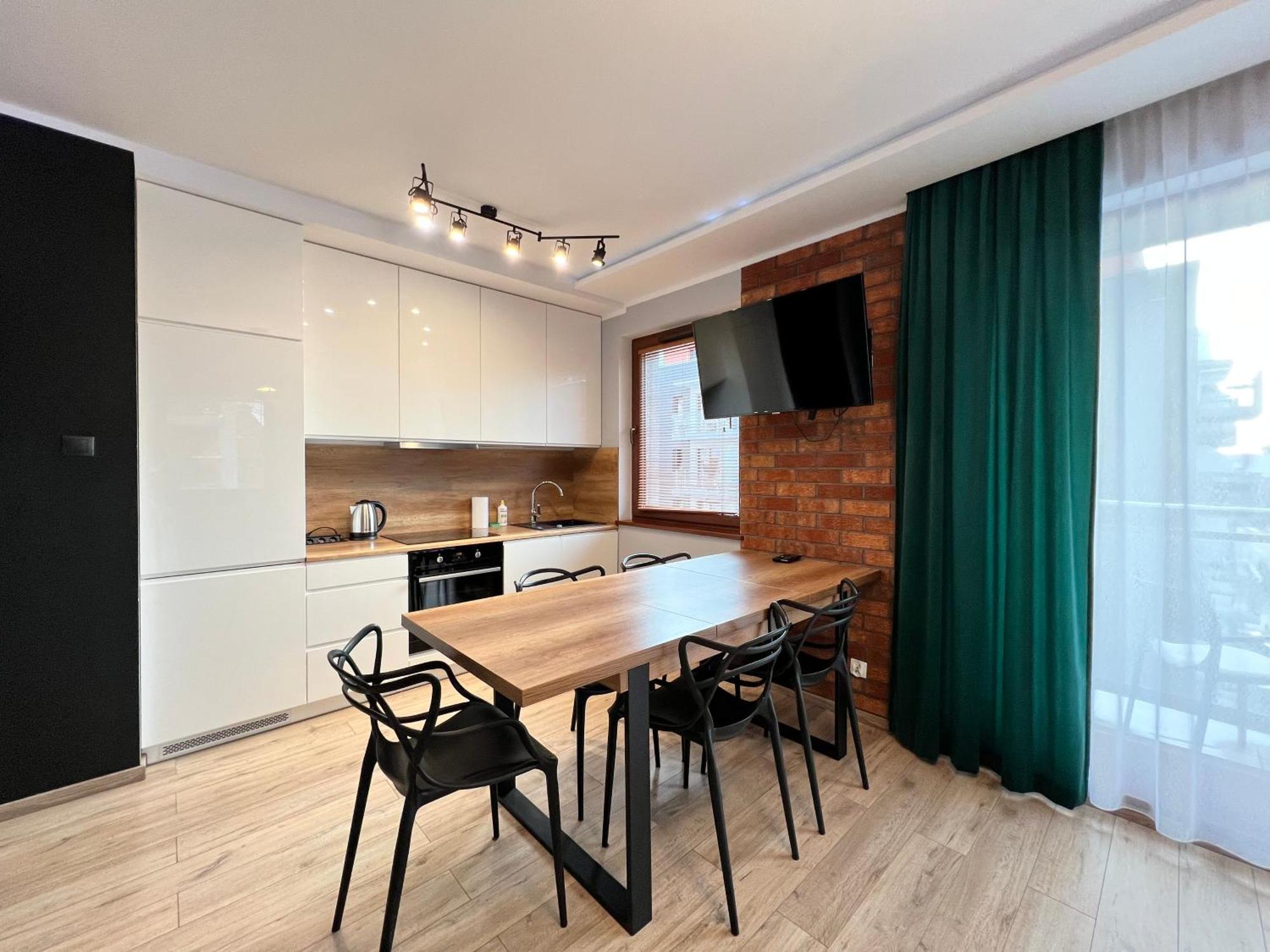 Stylish Apartment Oldtown Riverview Balcony غدانسك المظهر الخارجي الصورة